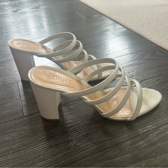 SCHUTZ Felisa Leather Sandal Size: 9.5 - Picture 2 of 4